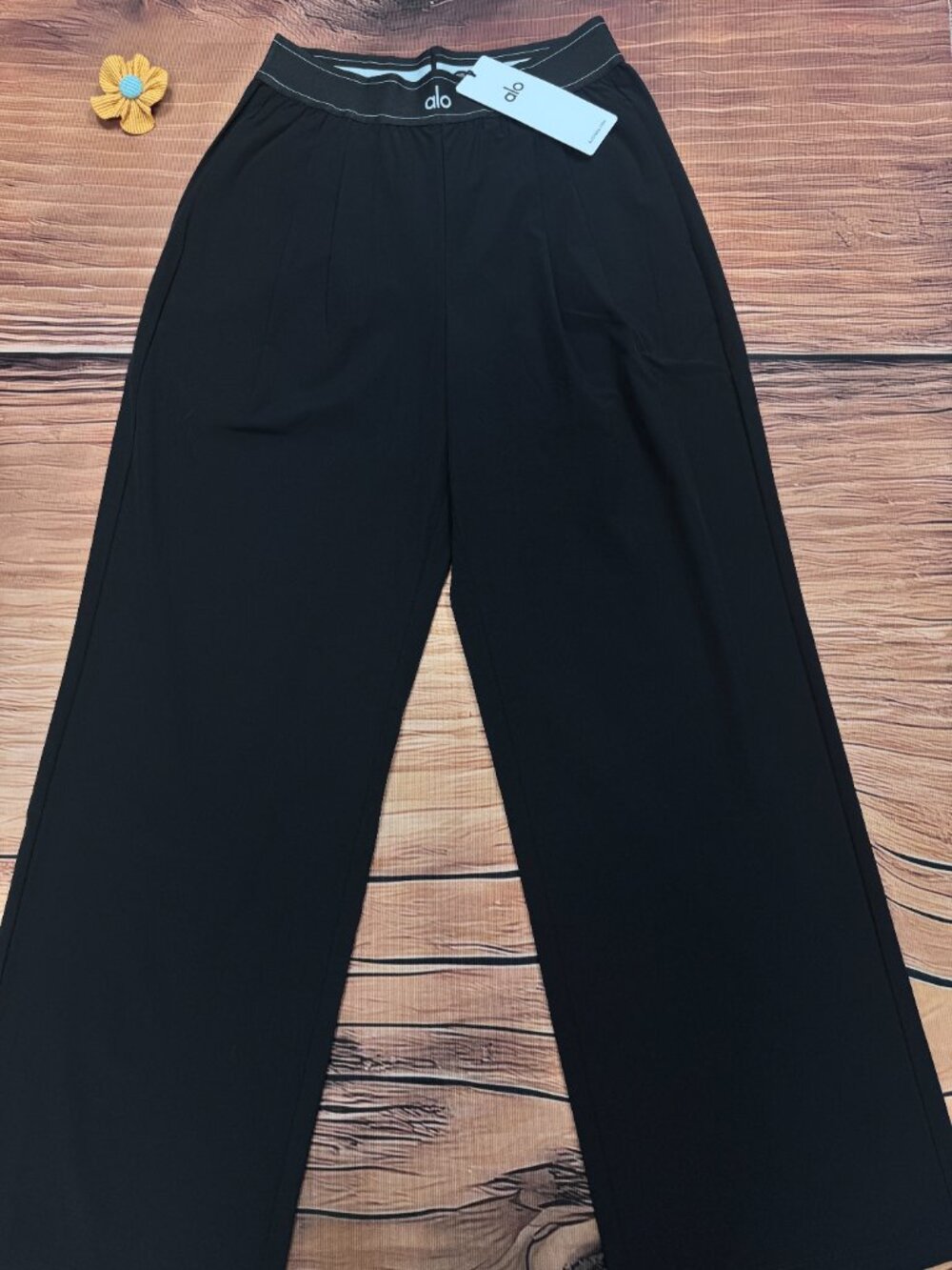 NWT Black ALO Yoga💟 Relaxed Straight Leg Suit Up Trouser  (Regular 30") - Picture 2 of 7